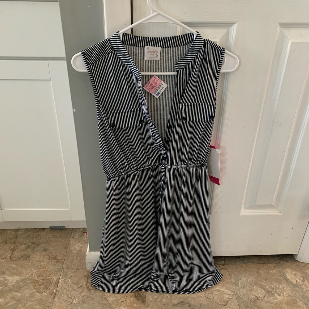 Maternity size small new with tags